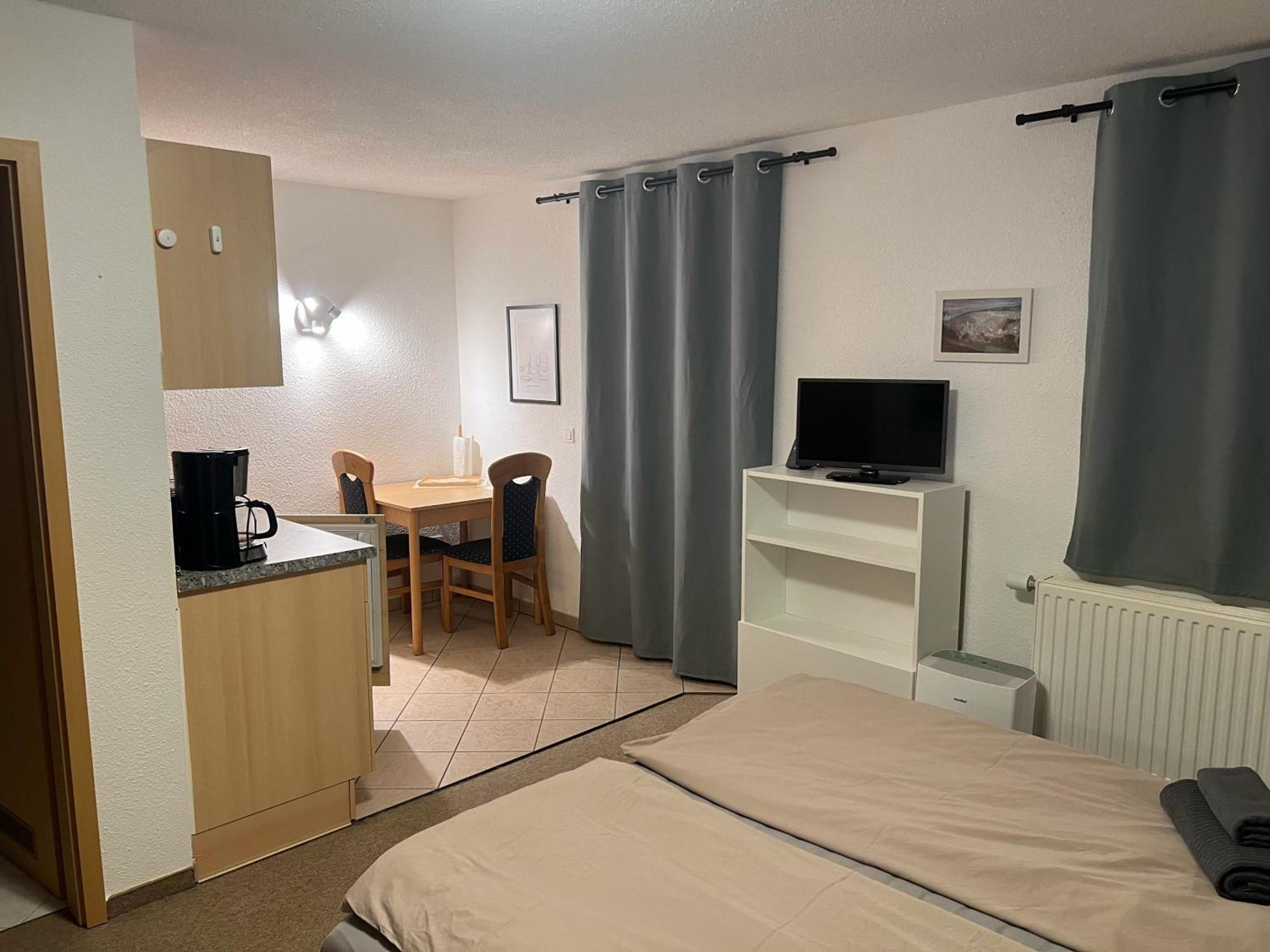 Ferienapartment "An Der Forellenschaenke" Зебниц Экстерьер фото